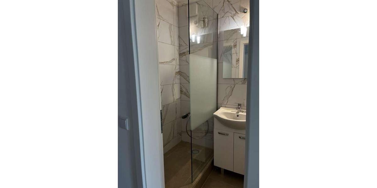 Etagenwohnung Mönchengladbach Süd - 1 Zimmer, 27 m&sup2;, 615&euro; | Angebot:25281284