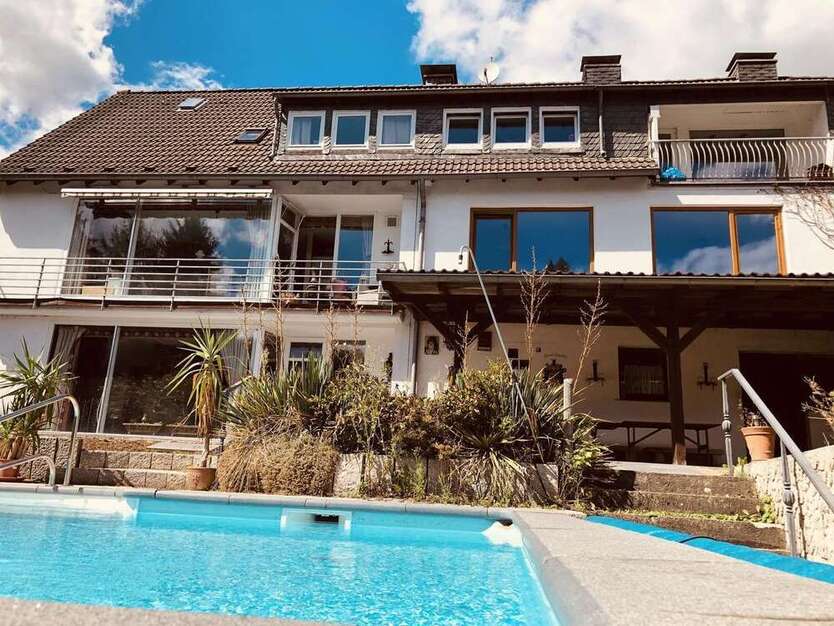 Haus zum Kaufen in Velbert 565.000 € 205 m²