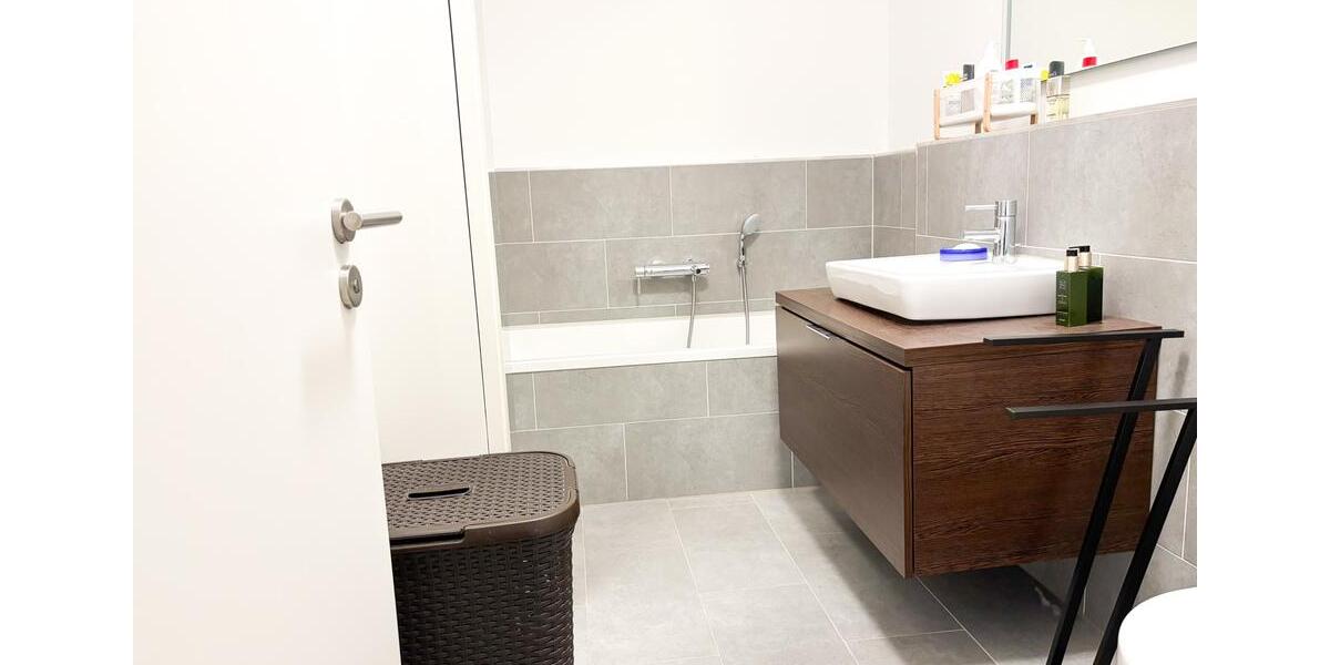 Traumhafte möblierte 3,5-Zimmer-Wohnung in der 