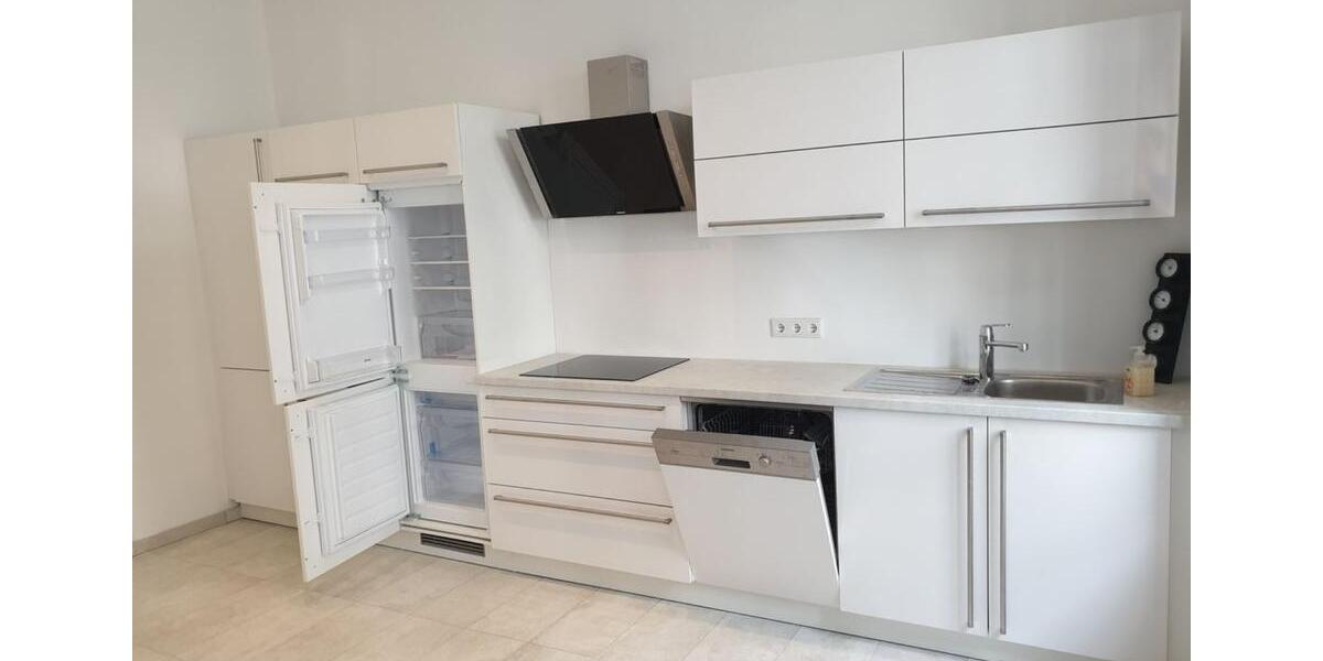 LED - Spots, Einbauküche, Glattputz, Wohnzimmer und Schlafzimmer 2 zimmer