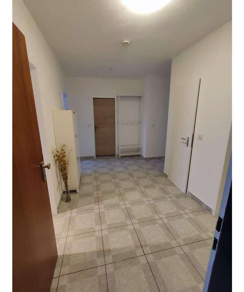 Wohnung zum Mieten in Düsseldorf 1.250 € 100 m²