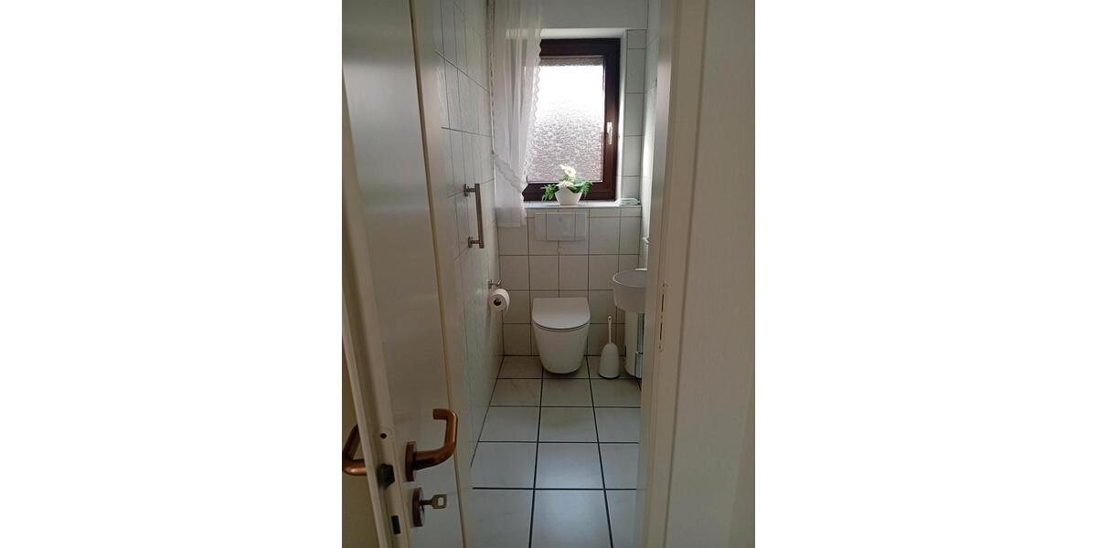 Erdgeschoßwohnung Moers - 3 Zimmer, 82 m&sup2;, 230.000&euro; | Angebot:26503717