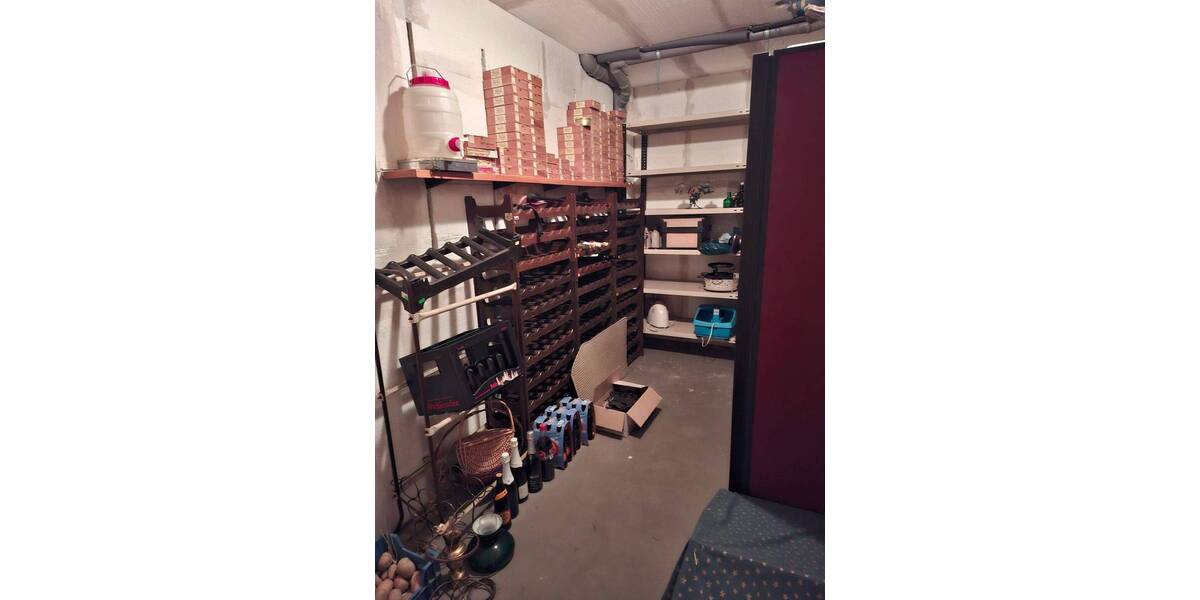 Freistehendes Ein-Zweifamilienhaus mit Garten, Sauna und Kellerbar in ruhiger Sackgasse in Moers-Kapellen zimmer