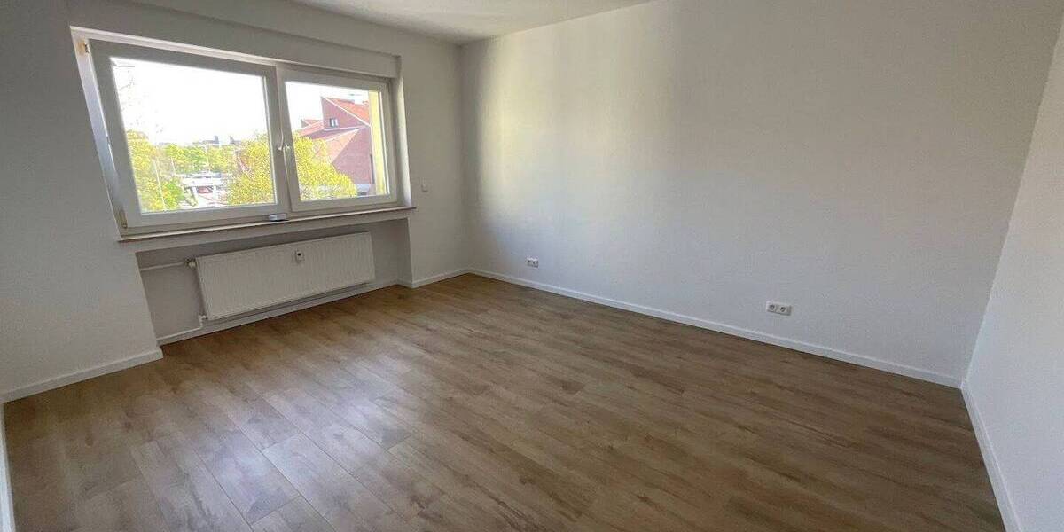Etagenwohnung Grevenbroich Stadtmitte - 3 Zimmer, 71 m&sup2;, 599&euro; | Angebot:26912859