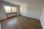 Etagenwohnung Grevenbroich Stadtmitte - 3 Zimmer, 71 m&sup2;, 599&euro; | Angebot:26912859