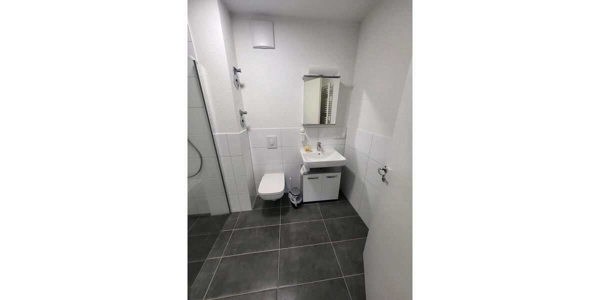 Etagenwohnung Düsseldorf Stadtbezirk 6 - 3 Zimmer, 78 m&sup2;, 1.600&euro; | Angebot:26400633
