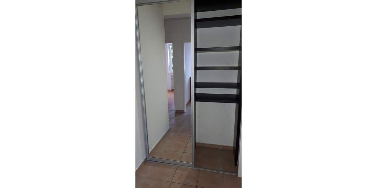 MFH Ratingen Mitte, 14 Wohnungen 790 qm Wfl., 6 Garagen, 3 Stellplätze zimmer