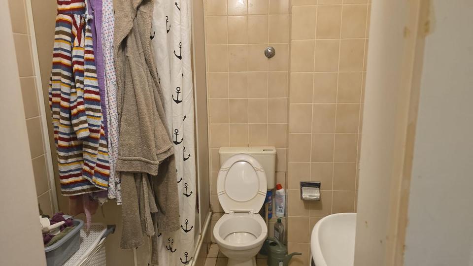 Etagenwohnung Duisburg Duisburg-Mitte - 2 Zimmer, 50 m&sup2;, 65.000&euro; | Angebot:25832408