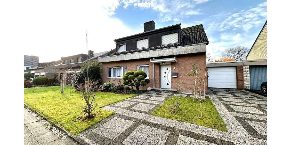 Haus zum Mieten in Grevenbroich 2.300 € 151.9 m² 6 zimmer
