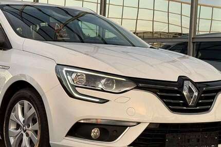 Renault Megane 110.877 km 10.490 &euro; Mönchengladbach 41068