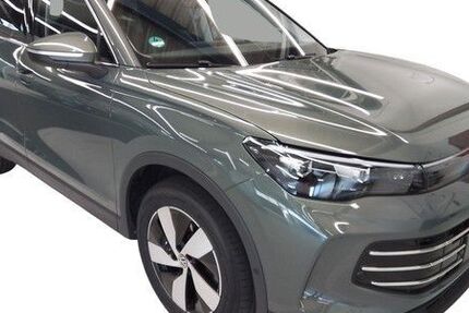 VW Tiguan 7.800 km 38.999 &euro; Grevenbroich 41515