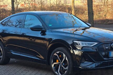 Audi e-tron 49.191 km 39.500 &euro; Duisburg 47226