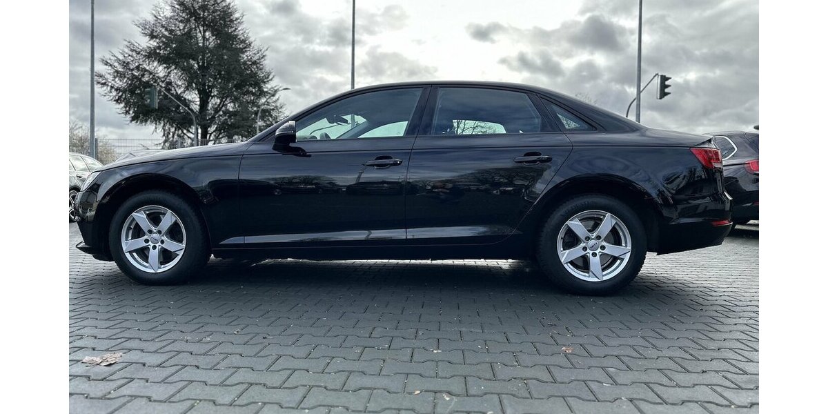 Audi A4 2,0 TDI / Automatik / Navi MMI / LED / AHK 135.000 km 17.990 &euro; Mönchengladbach 41066