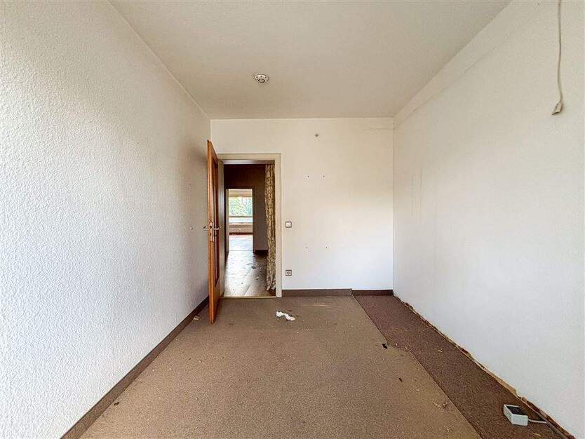 Golzheim: 3-Zimmer-Wohnung mit Modernisierungspotential 3 zimmer