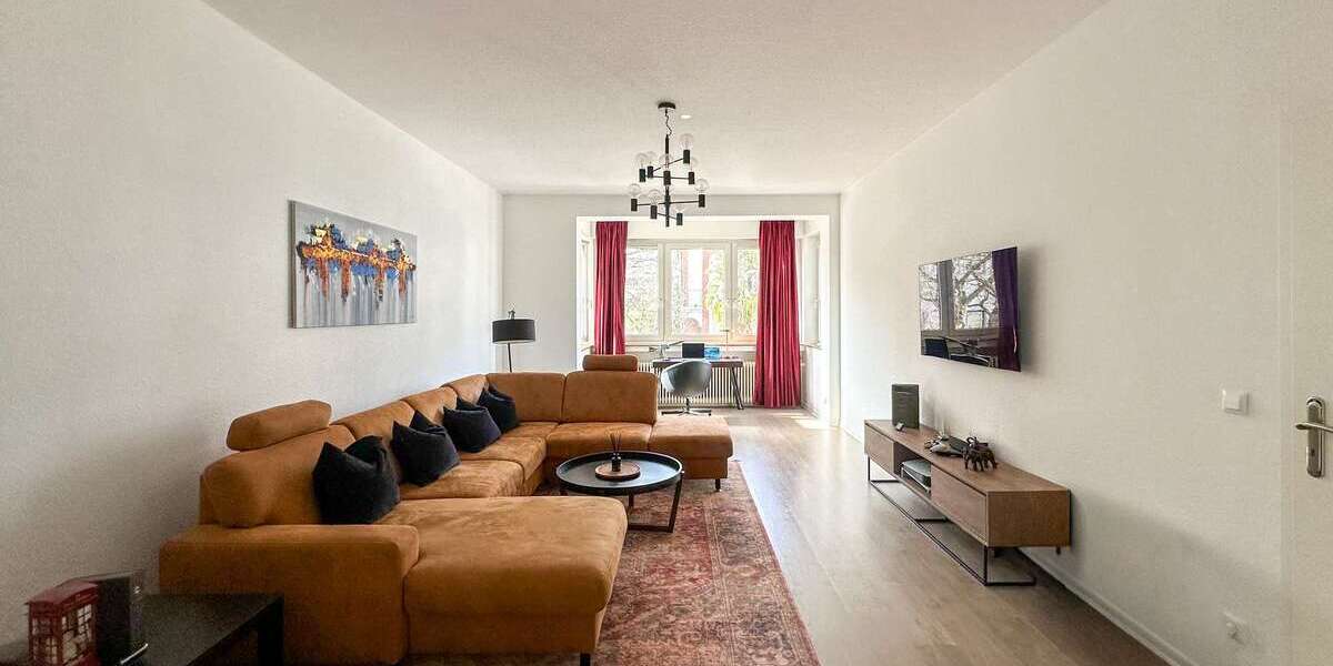 Etagenwohnung Düsseldorf Stadtbezirk 2 - 3 Zimmer, 100 m&sup2;, 1.300&euro; | Angebot:25831123