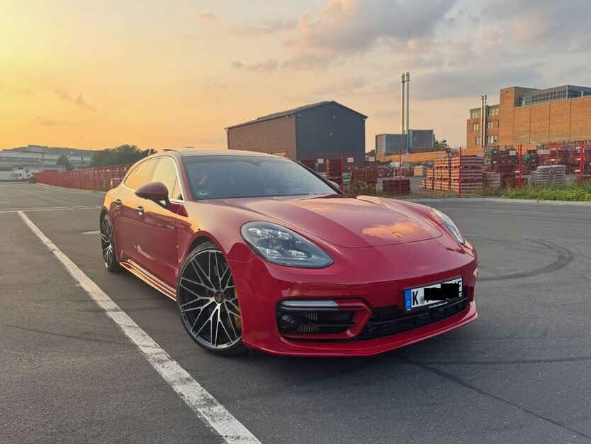 Porsche Panamera 124.000 km 109.990 € Köln 51105