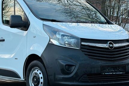 Opel Vivaro 137.411 km 10.990 &euro; Mönchengladbach 41068