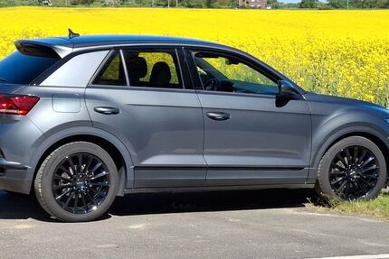 VW T-Roc 27.000 km 24.200 &euro; Mönchengladbach 41189