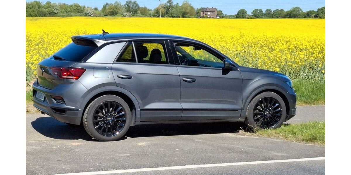 VW T-Roc 27.000 km 24.200 &euro; Mönchengladbach 41189