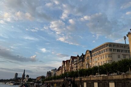 Provisionsfrei* Golzheim - wegen Auswanderung direkt vom Eigentümer sanierte 4 Zi-Wohnung mit hochwertiger Küche - Wohnung Düsseldorf Stadtbezirk 5 | Angebot:25813842