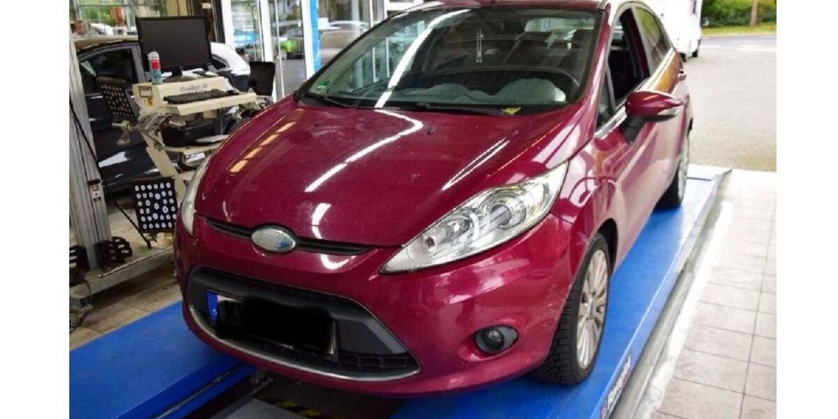 Ford Fiesta 156.000 km 3.650 &euro; Viersen 41747