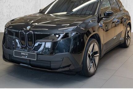 BMW iX3 2.500 km 82.270 &euro; Leverkusen 51371
