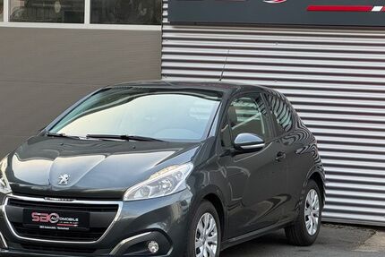 Peugeot 208 80.250 km 5.990 &euro; Remscheid 42859