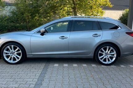 Mazda 6 212.000 km 7.900 &euro; Leverkusen 51371