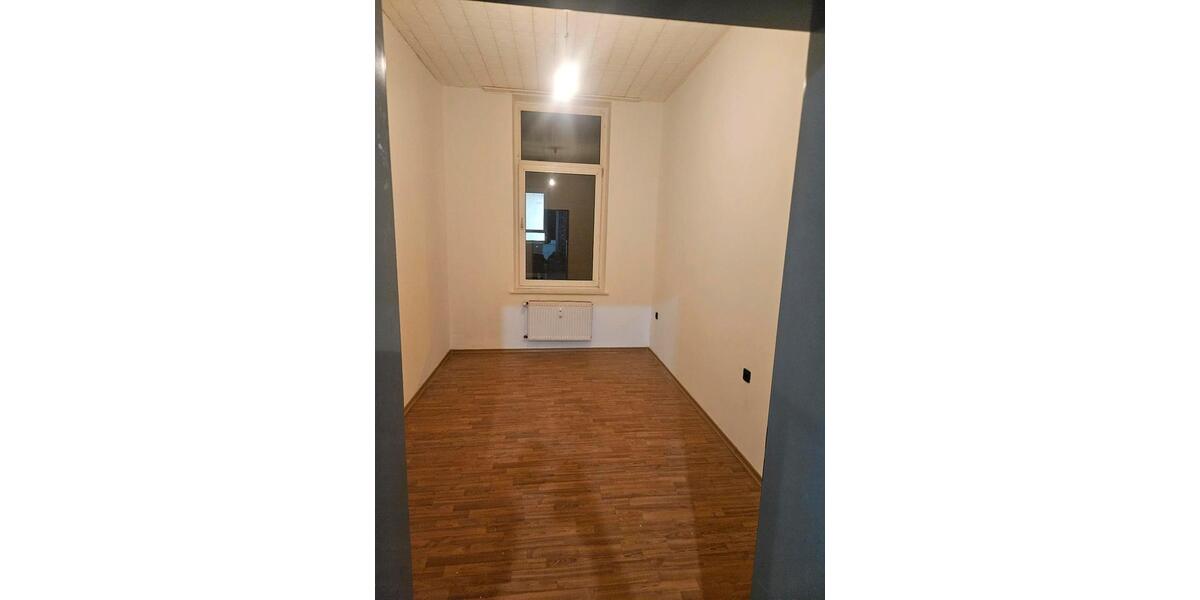 Etagenwohnung Krefeld Cracau - 2 Zimmer, 52 m&sup2;, 800&euro; | Angebot:25567735