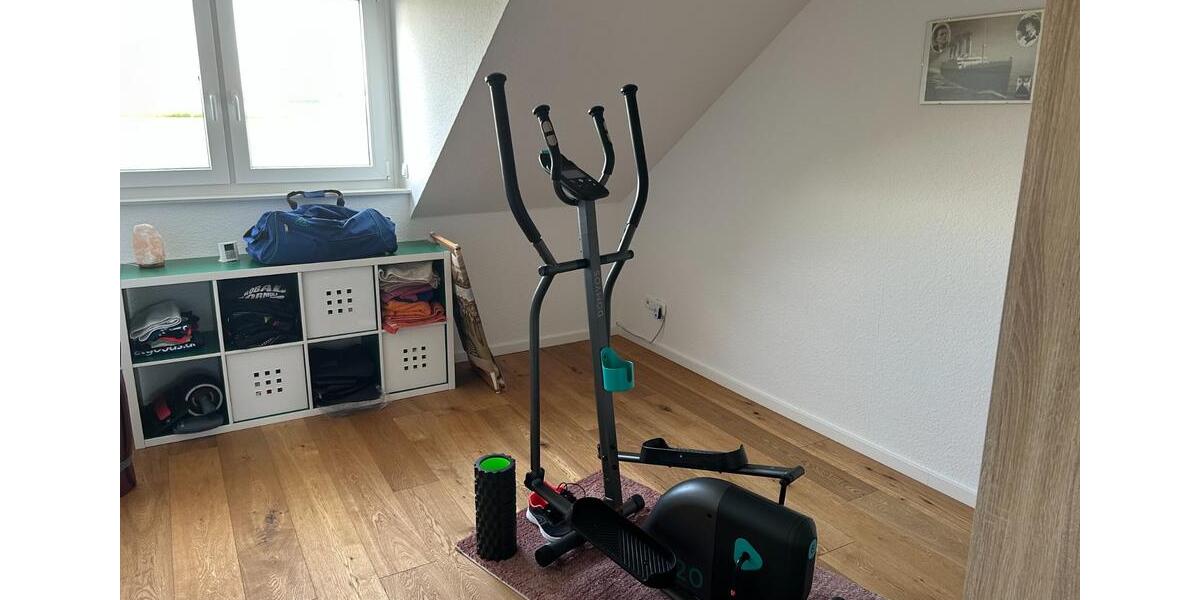 Freundliches Reihenhaus mit fünf Zimmern in Mönchengladbach 5 zimmer