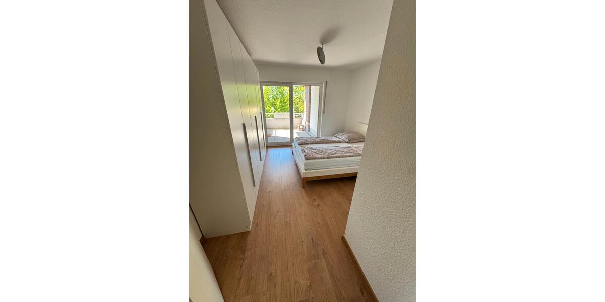 Etagenwohnung Langenfeld (Rheinland) - 2 Zimmer, 68 m&sup2;, 850&euro; | Angebot:26271503