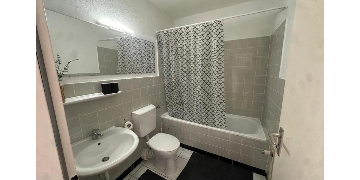 Etagenwohnung Monheim am Rhein - 1 Zimmer, 40 m&sup2;, 650&euro; | Angebot:25721983