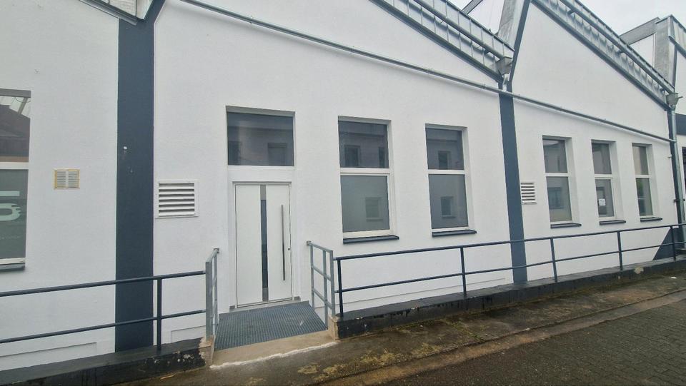 Gewerbeobjekt Monheim am Rhein - 7&euro; | Angebot:26434939