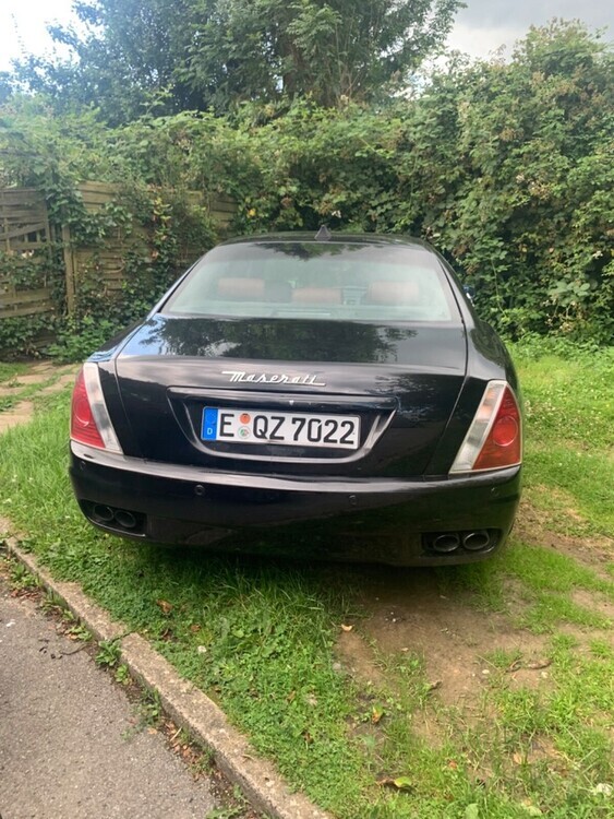 Maserati Quattroporte 145.000 km 9.000 € Essen 45121