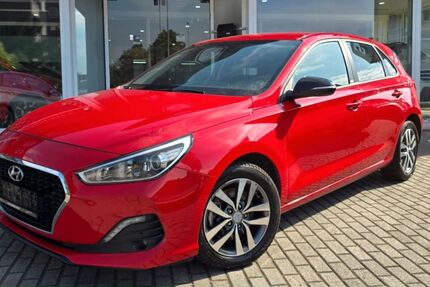 Hyundai i30 69.654 km 13.990 € Moers 47443