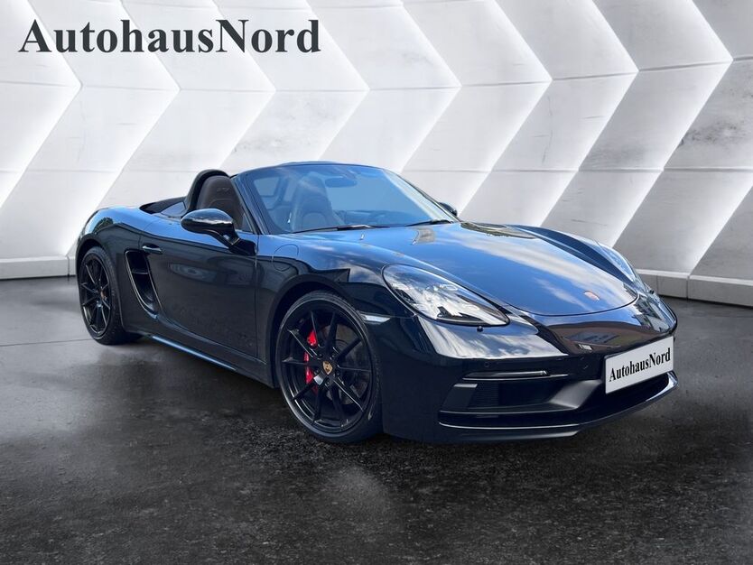 Porsche Boxster 3.053 km 93.900 € Köln-Riehl 50735