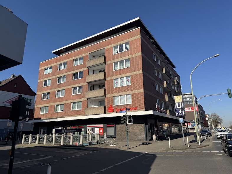 Büro in Essen 169.000 € 157 m²