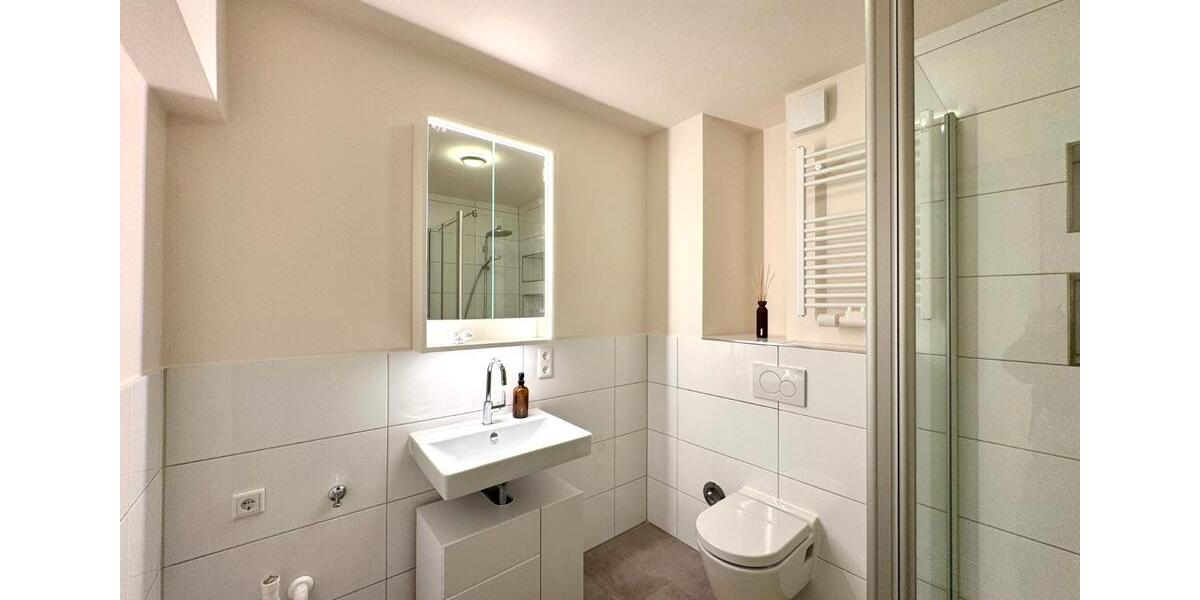 Etagenwohnung Düsseldorf Pempelfort - 1 Zimmer, 48 m&sup2;, 281.000&euro; | Angebot:26007028