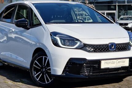 Honda Jazz 2.800 km 24.480 &euro; Düsseldorf 40233