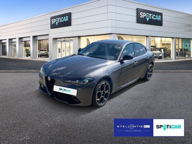 Alfa Romeo Giulia 18.000 km 38.650 &euro; Düsseldorf 40472