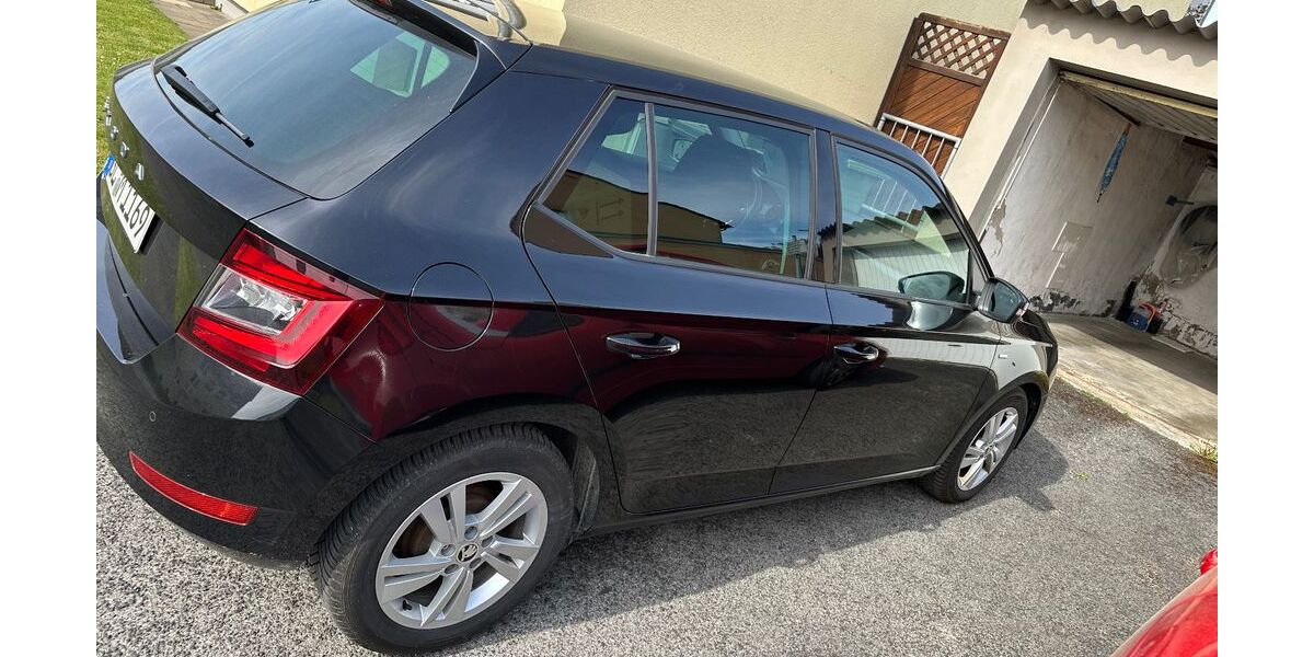 Skoda Fabia 128.600 km 11.100 &euro; Burscheid 51399