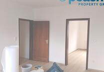 + FamilienWohnung für 3-4 Personen + Grünanlage, Spielplatz, Balkon... +