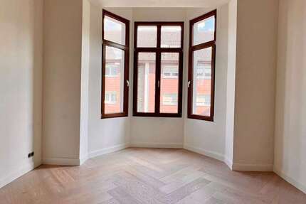 Wohnung zum Kaufen in Düsseldorf 529.000 € 112.44 m² 4.5 zimmer