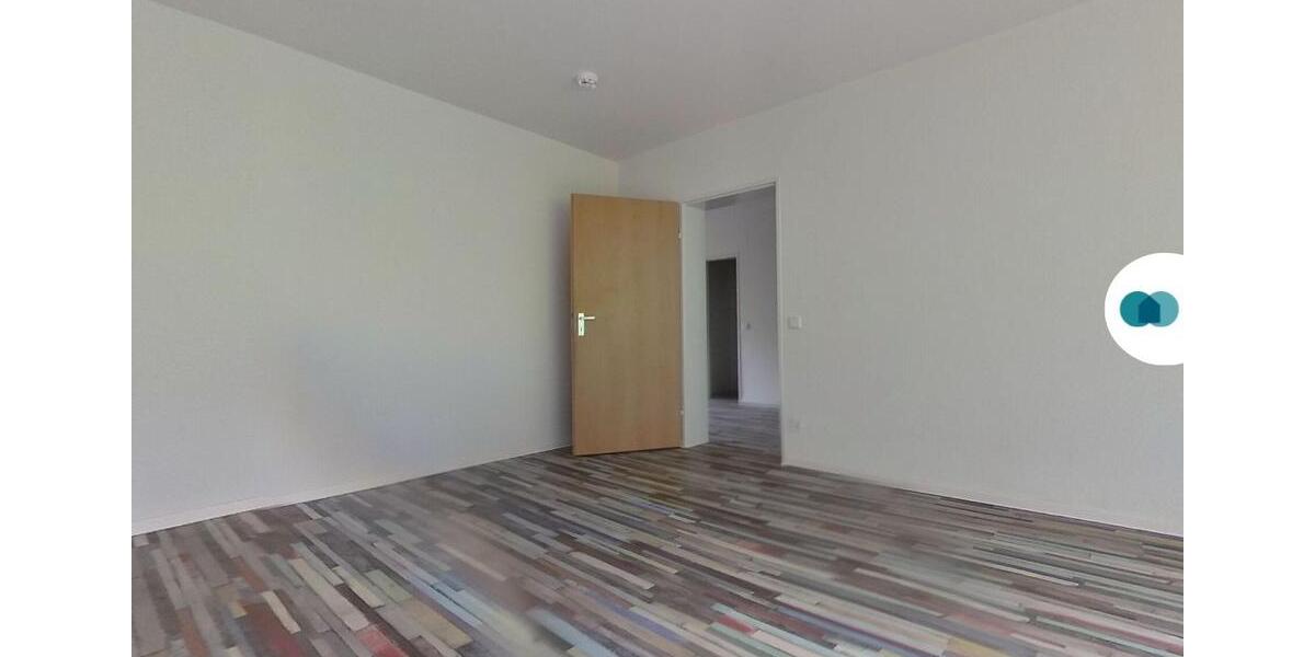 Erdgeschoßwohnung Solingen Wald - 4 Zimmer, 103 m&sup2;, 699&euro; | Angebot:25751931