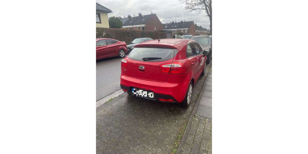 Kia Rio 85.000 km 5.999 &euro; Neuss 41468