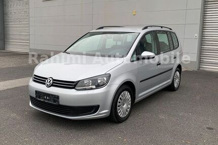 VW Touran 227.900 km 6.690 € Mönchengladbach 41066
