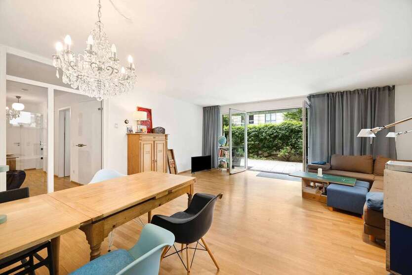 Wohnung zum Kaufen in Düsseldorf 690.000 € 102 m²