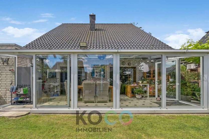 Haus zum Kaufen in Korschenbroich 950.000 € 219 m²