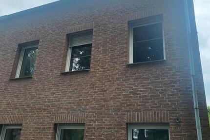 Haus Mönchengladbach Süd - 5 Zimmer, 170 m&sup2;, 390.000&euro; | Angebot:26637378