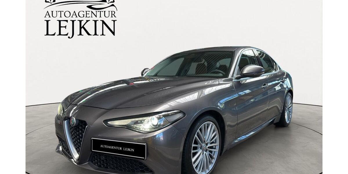 Alfa Romeo Giulia 250.120 km 11.990 &euro; Krefeld 47803
